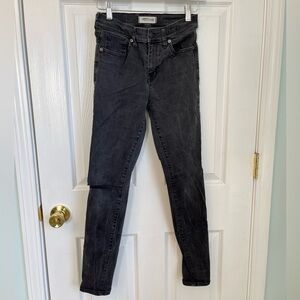 Madewell 9” High Rise Skinny Skinny
